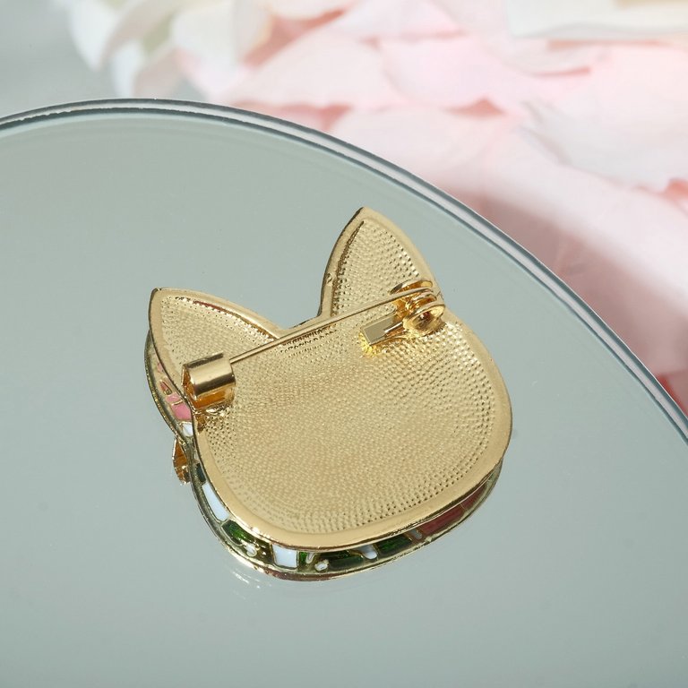 Брошь металл "Кошечка", цветочный узор в золоте