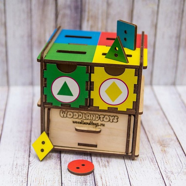 Игра обучающая  Цвета и формы "Фигуры, цвет" (дерево) WOODLENDTOYS