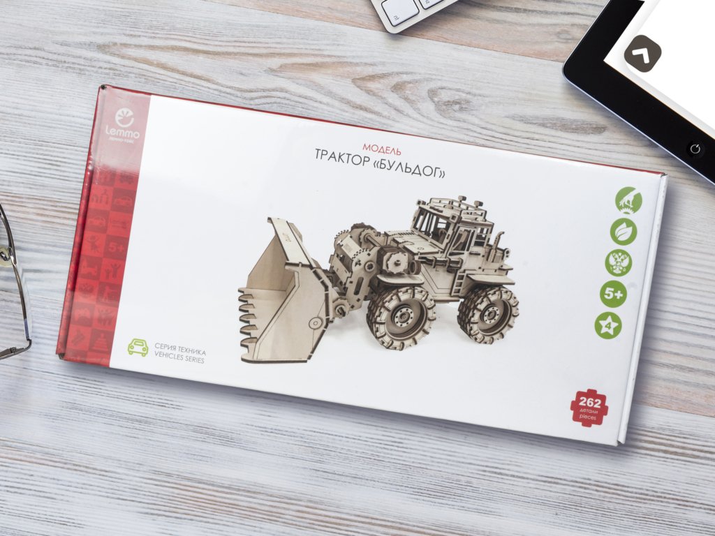 Сборная модель из дерева  262 дет. "Трактор Бульдог" 305*135*145мм