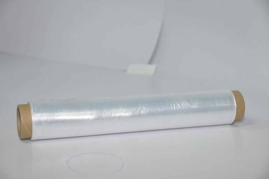 Пленка пищевая 300 мм*200м, 6 мкм, 0.150кг