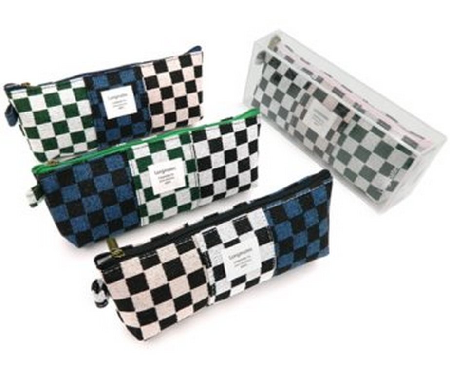 Пенал  универсальный Intelligent "Шашки трехцветные" 20х8х3,5 см., ассорти (текстиль)