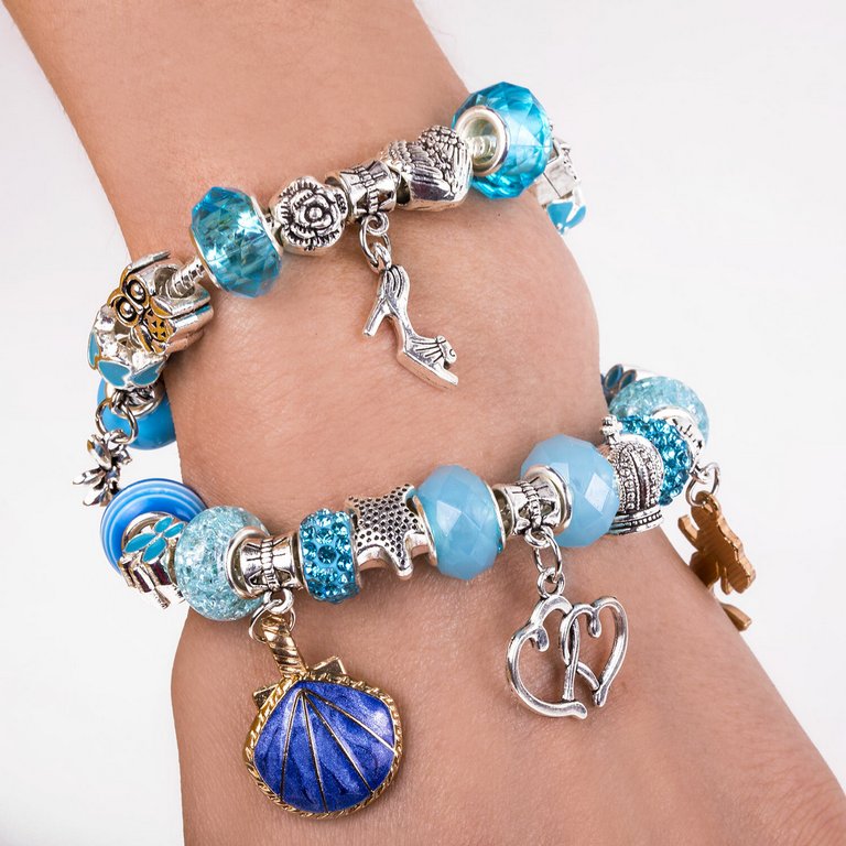 Набор для изготовления украшений (браслеты, подвески) 66 элементов "Аквамарин" 3+ BRAUBERG