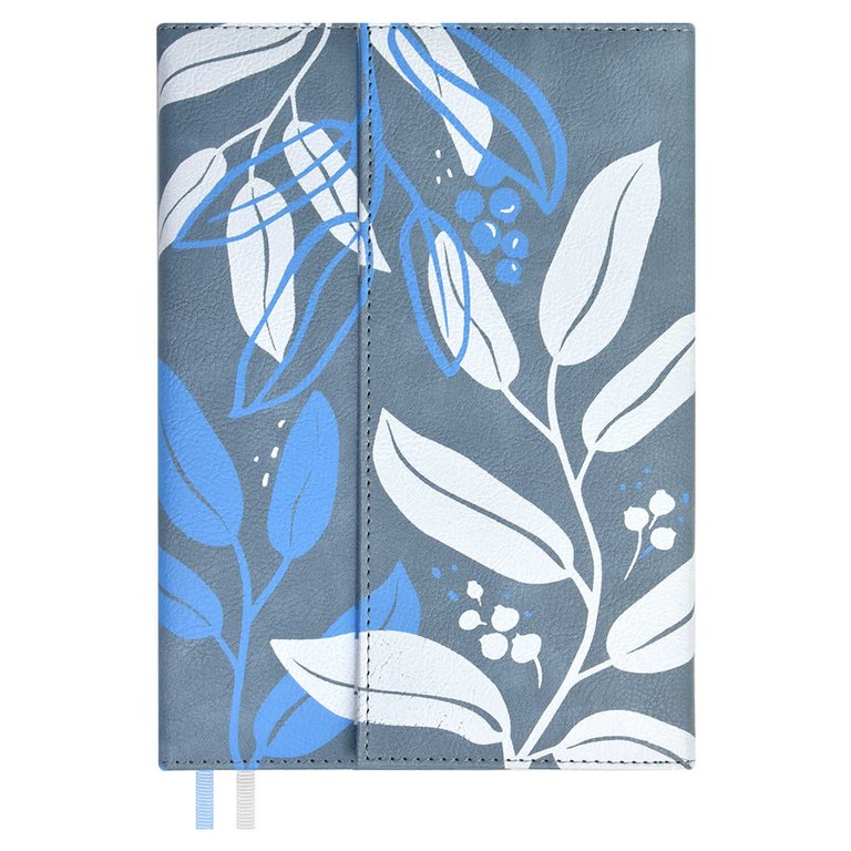 Ежедневник без дат А5 Escalada "ШЕВРЕТ ЭКСТРА СЕРО-ГОЛУБОЙ" кожзам, переплет тверд. магнит.клапан