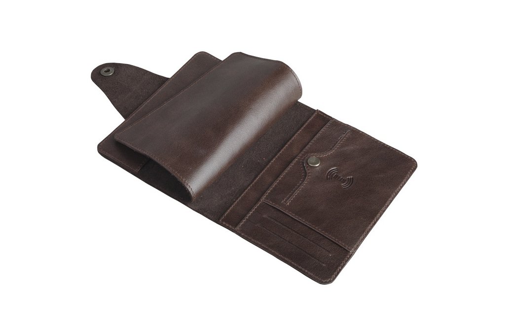 Обложка для документов D.Morelli "Титан" с RFID-защитой, коричневая