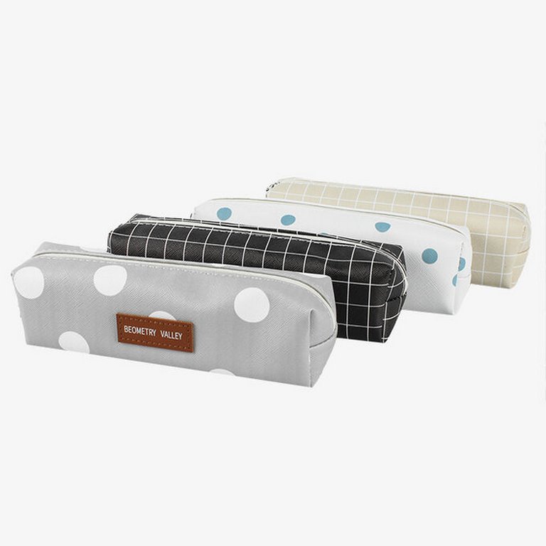 Пенал  для девочки Darvish "BEOMETRY VALLEY" 20х6х4 см (ассорти)