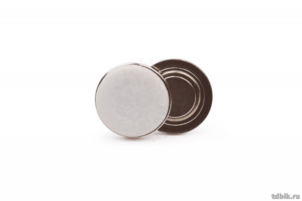 Держатель для бейджа магнитный D17