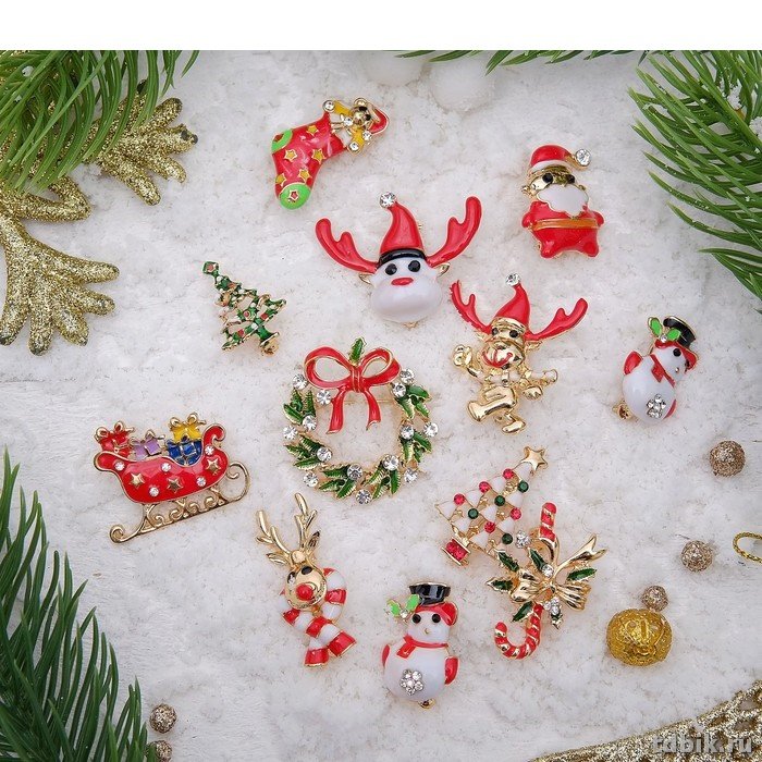 Значок металл "Новогодняя сказка. Праздничное настроение" стразы, эмаль МИКС