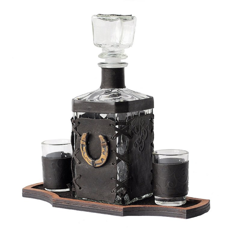 Графин в футляре из натуральной кожи "Макей" подкова