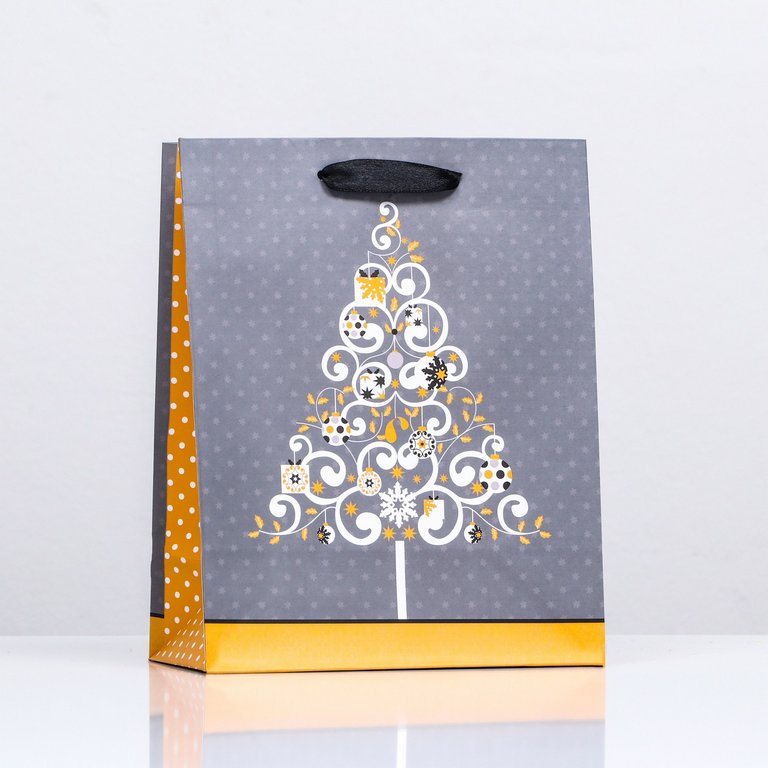 Пакет бумажный НГ 18*23см ламиниров. "Елочка"