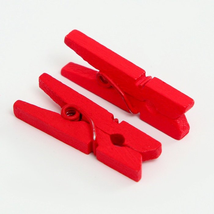 Прищепки деревянные 25мм красные (50 шт/уп)
