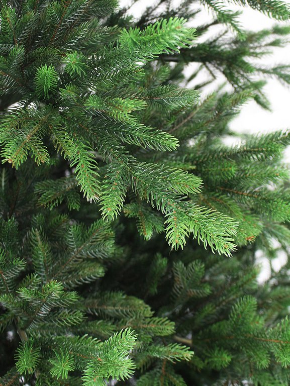 Ель декоративная   0,70 м "Изумрудная" в мешке (литые побеги, 156 веток, 8 ярусов, d=70см) BEATREES