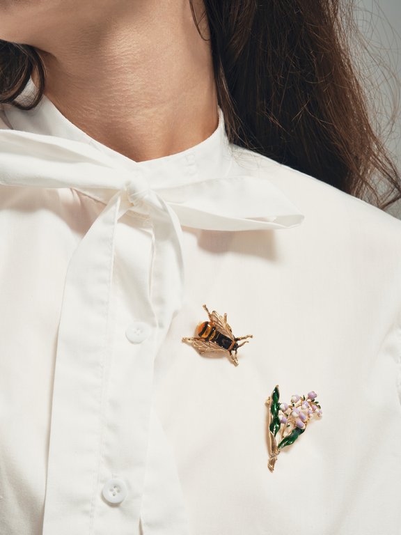 Брошь металл "Оса" глянцевая в золоте