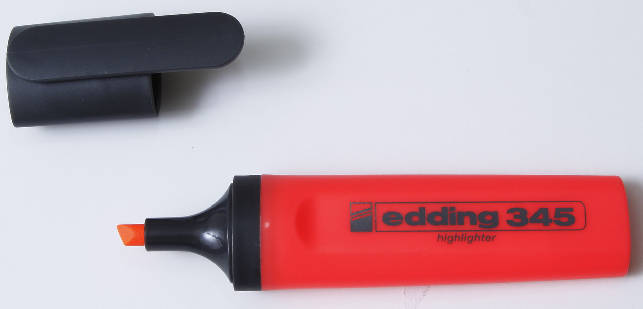 Текст-маркер Edding красный