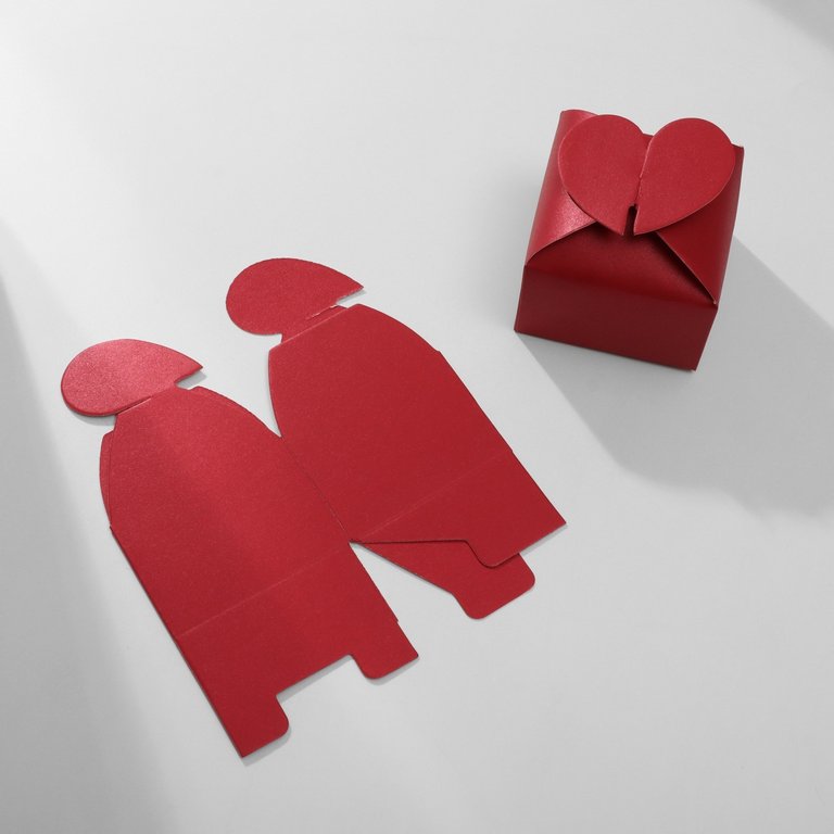 Коробка для подарков  6*6*4см "Любовь" ассорти