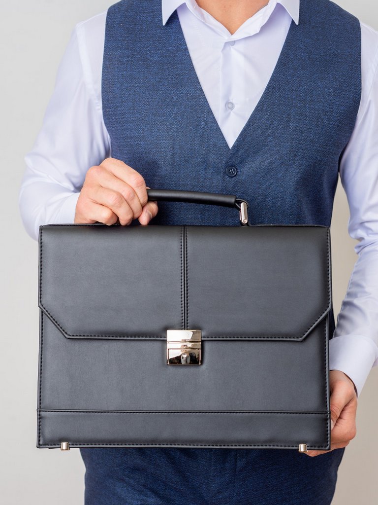 Портфель "Alliance" кож. зам. черный 36*27см