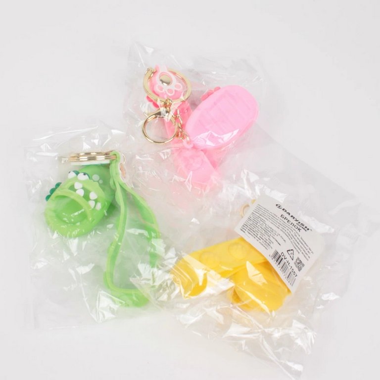 Брелок "Прикольные шлёпанцы" 5,5*3,5*2см