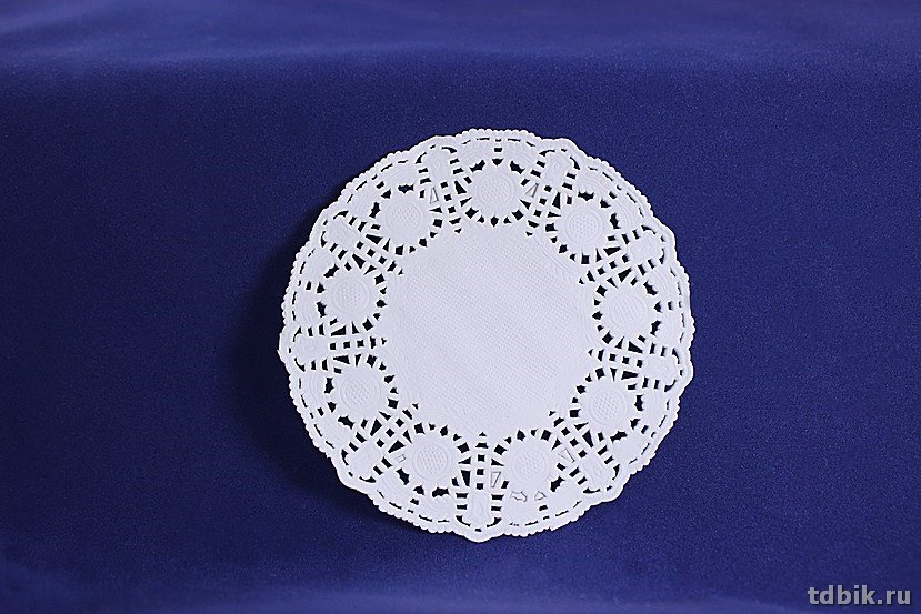 Салфетки ажурные круглые белые 18см 250 шт.