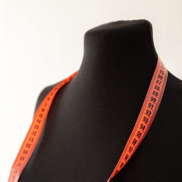 Сантиметр портняжный 1,5м (в футляре)