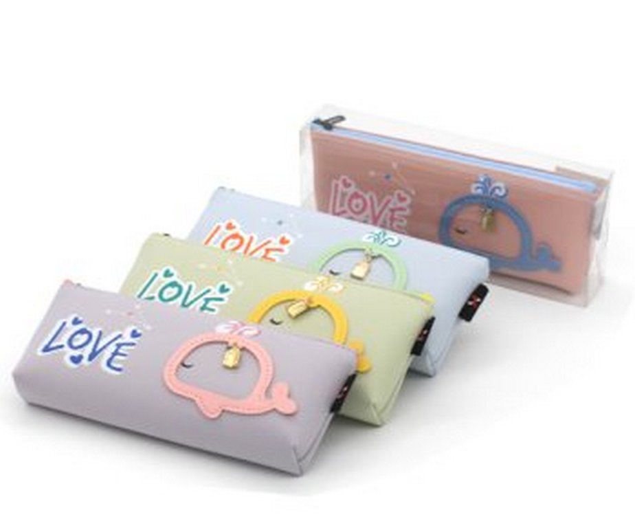 Пенал  для девочки "Кит" 21х8х3,5 см (ассорти)