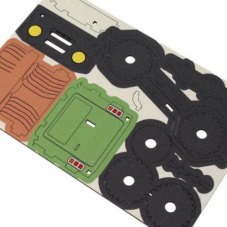 Сборная модель из дерева   51 дет. "Уаз"