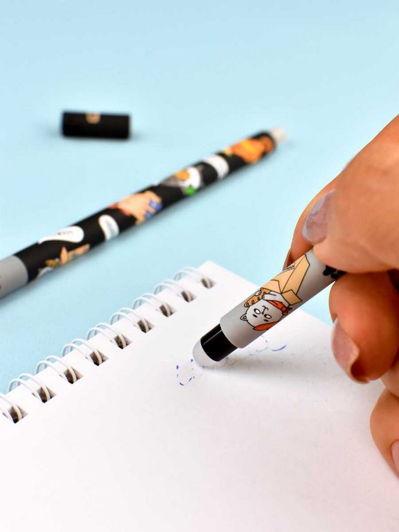 Ручка пиши-стирай гелевая Феникс+ "Коты разных стран" синяя 0,5 мм (ассорти)