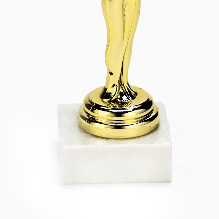 Фигура наградная Ника 18см, подставка камень белая