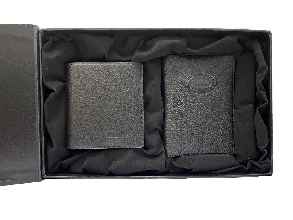 Набор подарочный Макей нат. кожа черный (обложка для паспорта+портмоне)