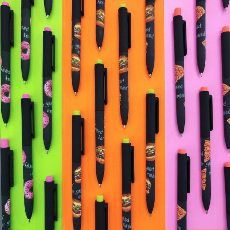 Ручка шариковая авт. с рис. Bruno Visconti FunClick "Food in black"  0,7мм синяя (ст.116мм, лин.0,5)