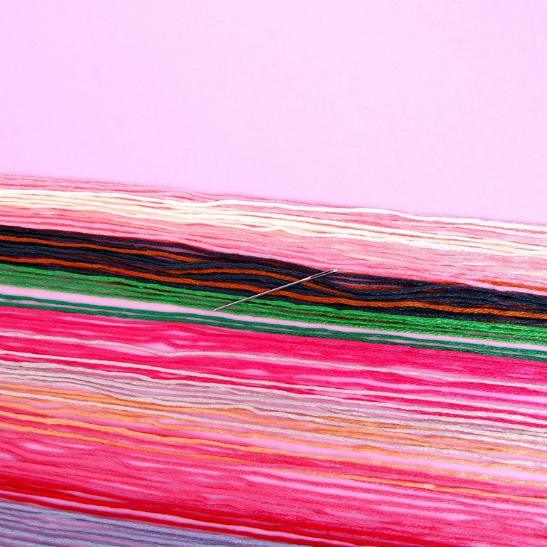 Вышивка крестиком на белой канве "Котик в корзинке" 25х20 см Школа талантов