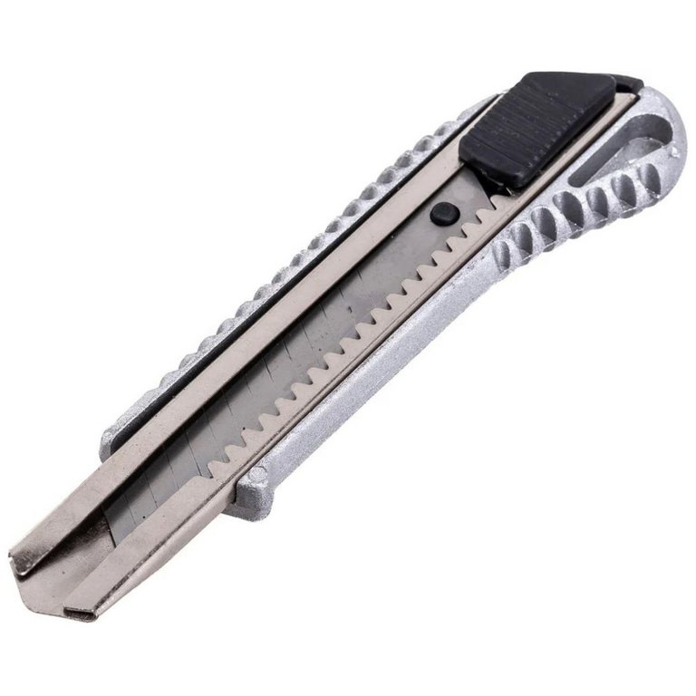 Нож канцеляр. шир. 1,8 см, металлический корпус Вихрь