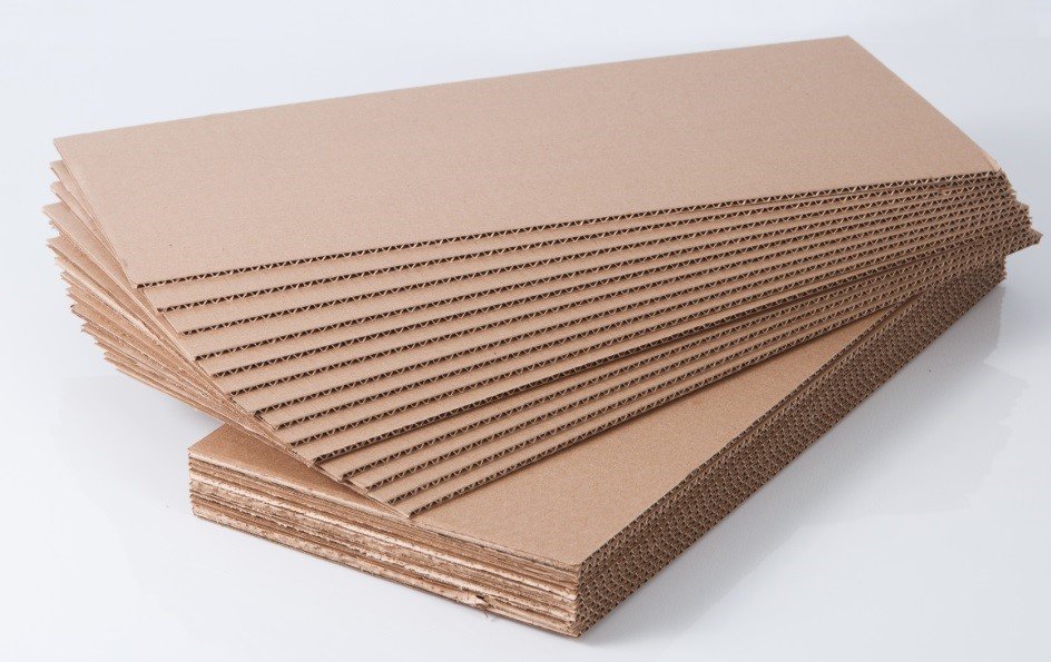 Гофрокартон 3000*800мм трехслойный из первичного сырья