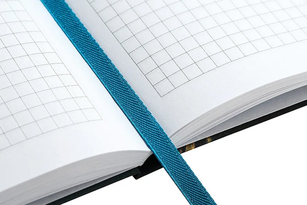 Блокнот А5  96л., 148*210 мм, обложка на резинке "Gold floral pattern" печатный блок 70г/м2,