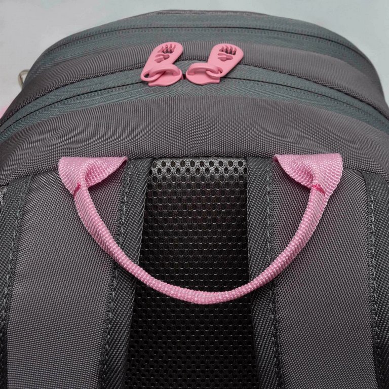 Рюкзак школьный для девочки Grizzly 28*38*18 см, серый