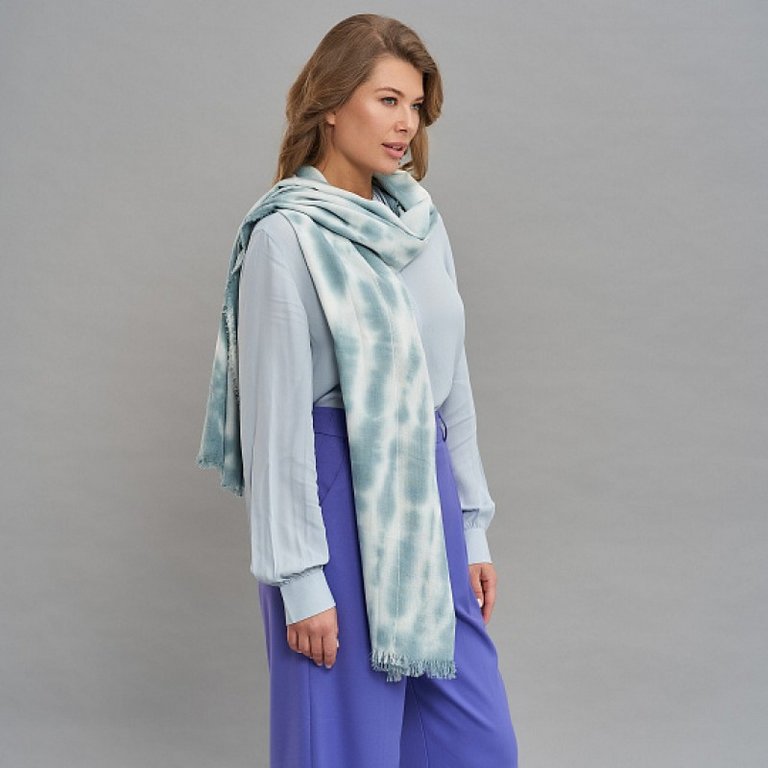 Шарф женский Dr.Koffer 200*100см, 100% вискоза