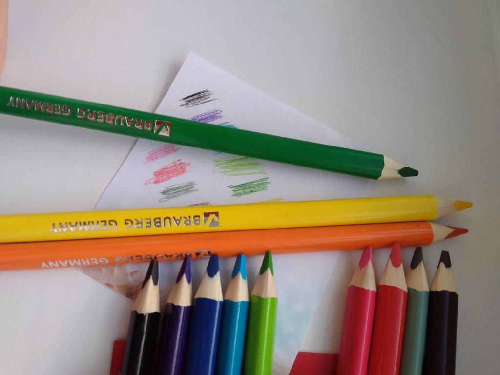 Набор карандашей  12 цв.  толстые трехгранные Brauberg