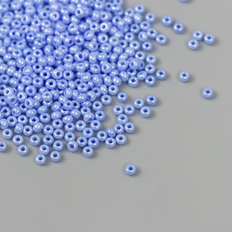Бисер круглый d=2,3мм., 5гр/уп., цв. голубой (38020)