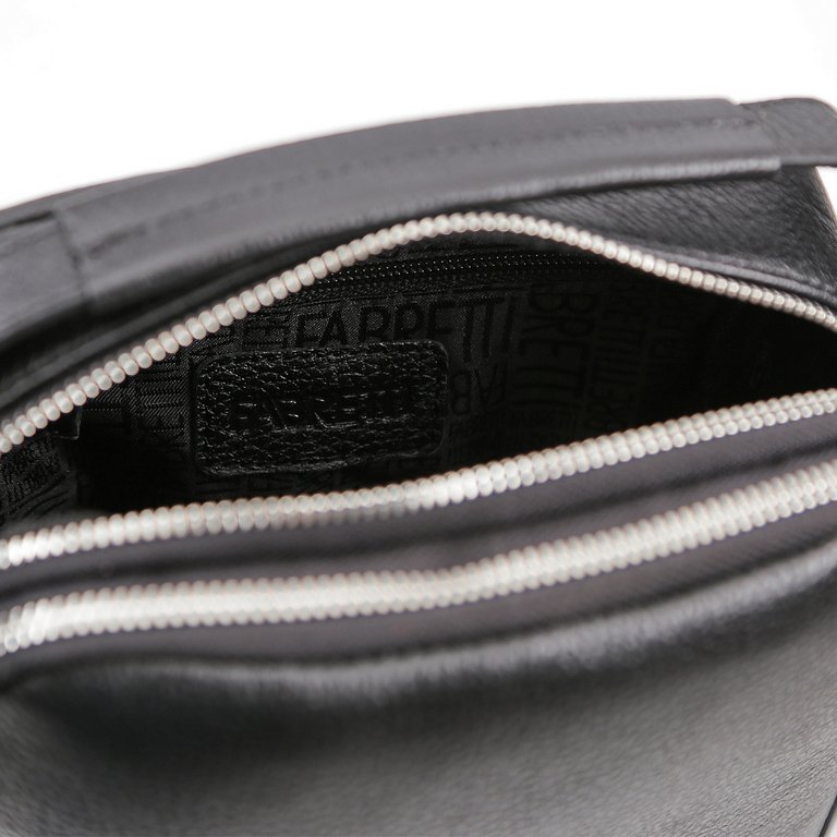 Сумка мужская FABRETTI 19*24*9, нат. кожа, черный