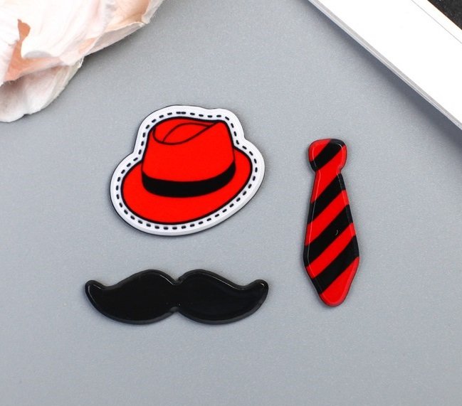 Декор из пластика "Джентльмен" 3шт/уп, 3,1х2,4 см