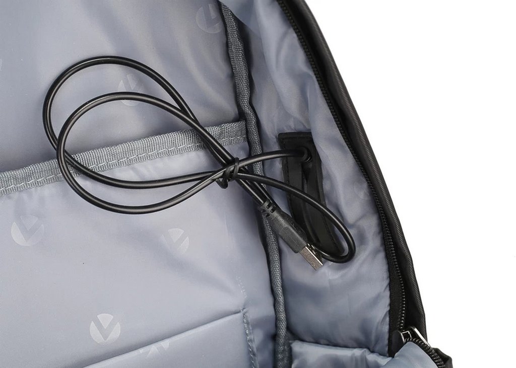 Рюкзак для ноутбука "Lamark" 17.3" (470х310х60 мм) цв. черный