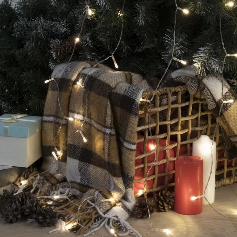 Гирлянда комнатная Нить  4м, 40 теплых ламп, 2 реж., прозрачный провод