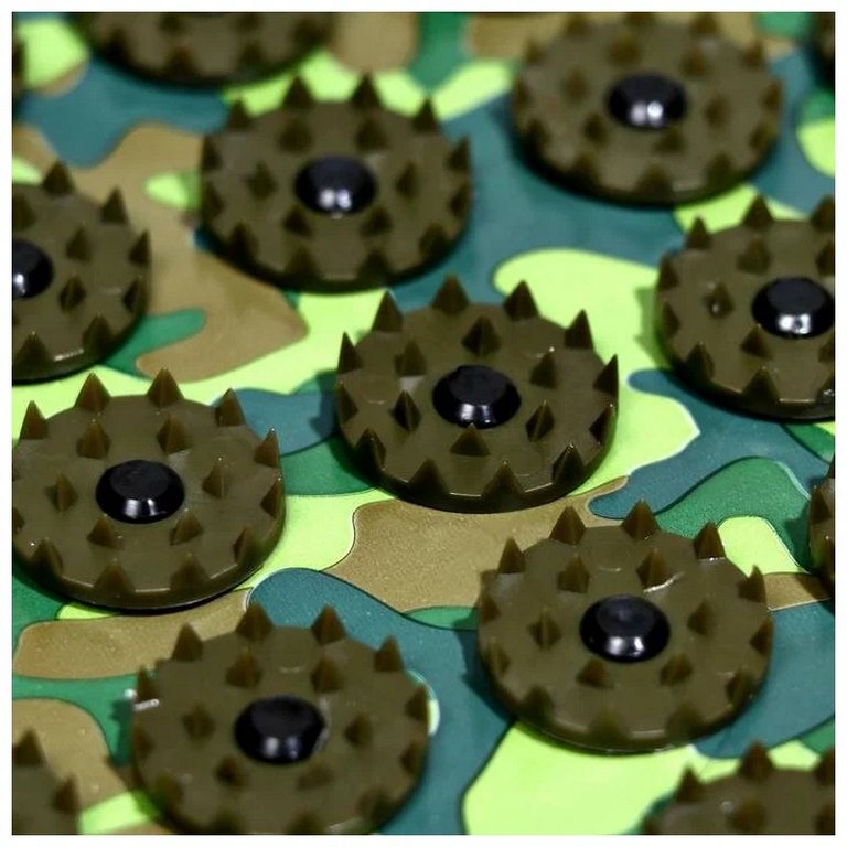 Аппликатор Кузнецова "Космическое здоровье", 70 колючек, плёнка, 23 *32 см