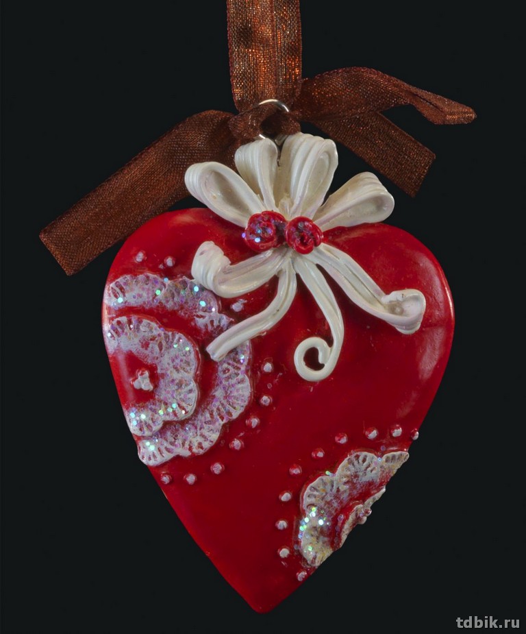 Украшение елочное из полирезины "Сердце" 7см
