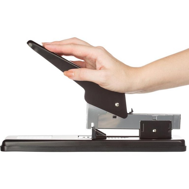 Степлер мощный 23/6, 23/10 до 70л Attache черный