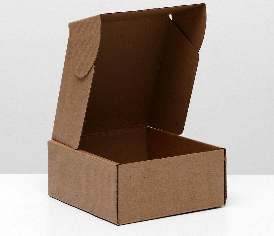 Коробка для подарков 19х18х8,5 см крафт