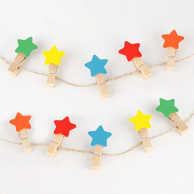Прищепки деревянные с декором "Звёздочки" 35мм (10шт/уп)+ веревка 140 мм