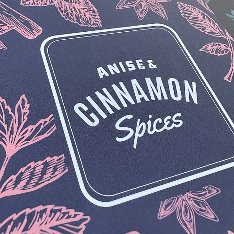 Блокнот А7 100л.,  85*127 мм, обложка на резинке "Megapolis Journal. Специи и пряности. Cinnamon"