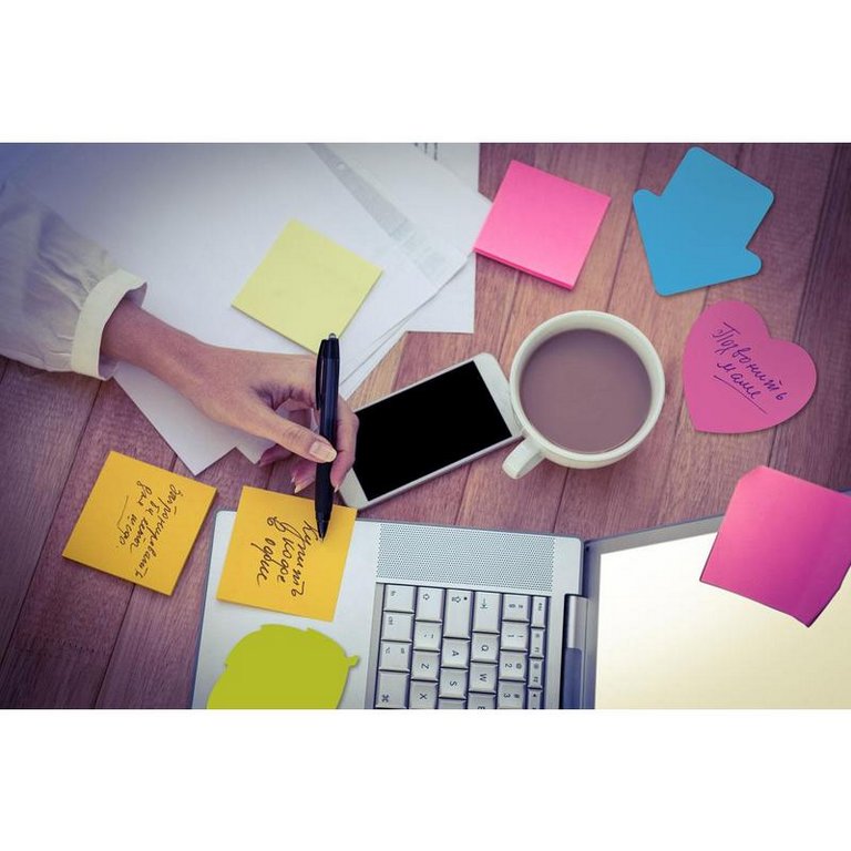 Бумага с клеевым краем  76*76 мм, 100 л, желтый Attache