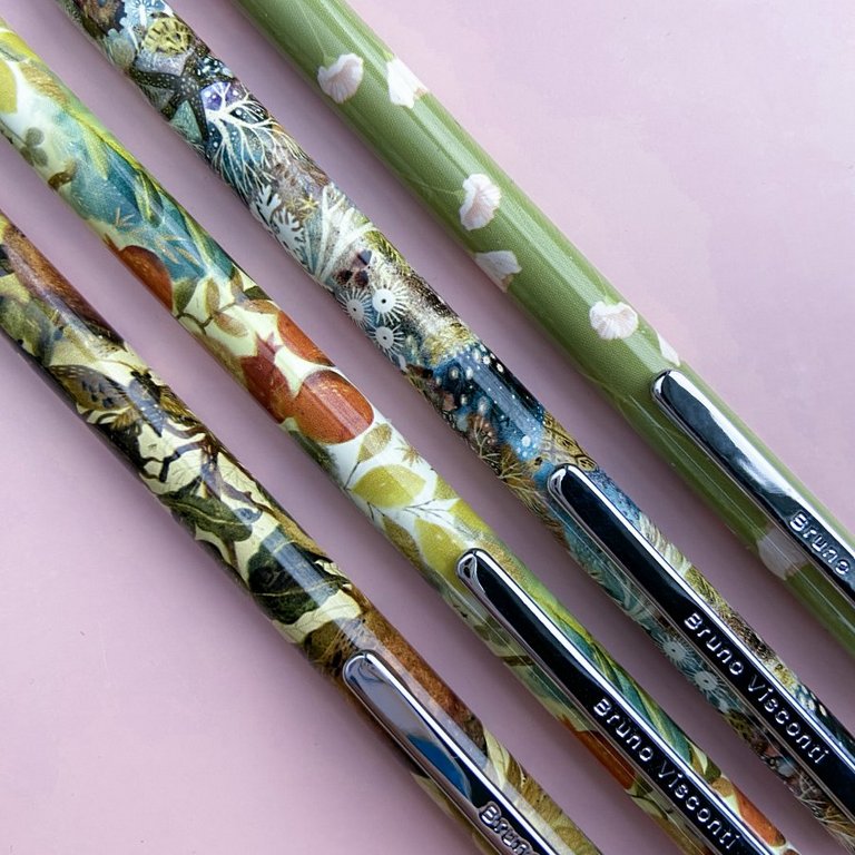 Ручка шариковая Bruno Visconti Felicita "Маки" в футляре, синяя, 0,7мм