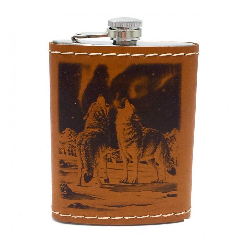 Фляжка 240 мл в чехле из натуральной кожи "Волк"