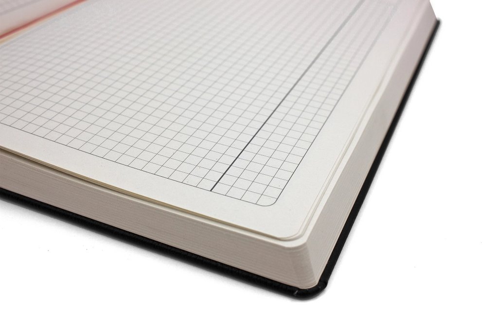 Тетрадь 128 лист кл. А4 тв.обложка тиснение фольгой, кожзам, 2 ляссе, PERFECT SYSTEM black